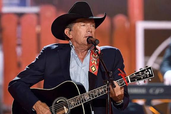 The Gender Shift in Texas Country — Why Female Artists Are Finally Getting Their Spotlight