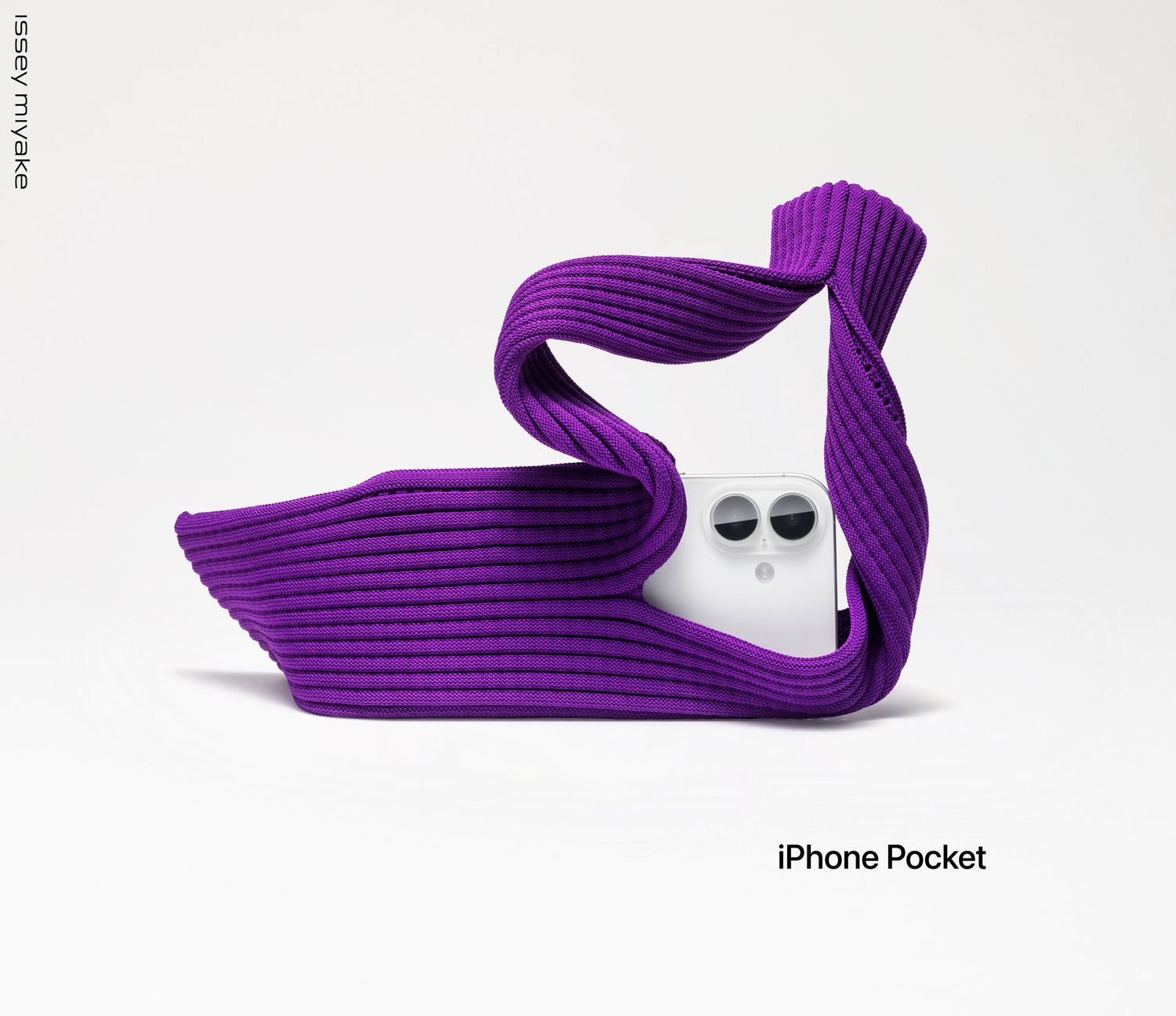 iPhone Pocket by Issey Miyake: The Minimalist Fashion-Tech Essential Everyone Is Talking About