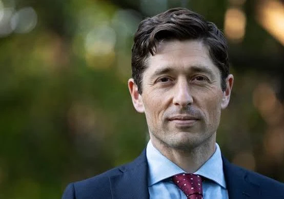 What Political Party Is Jacob Frey Affiliated With? Exploring His DFL Background and Role in Minneapolis Politics