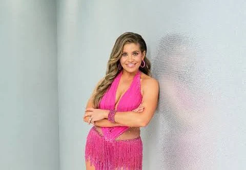 From Sitcom Fame to Strength: Danielle Fishel’s Inspiring Cancer Story